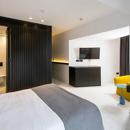 Map Boutique 니코시아